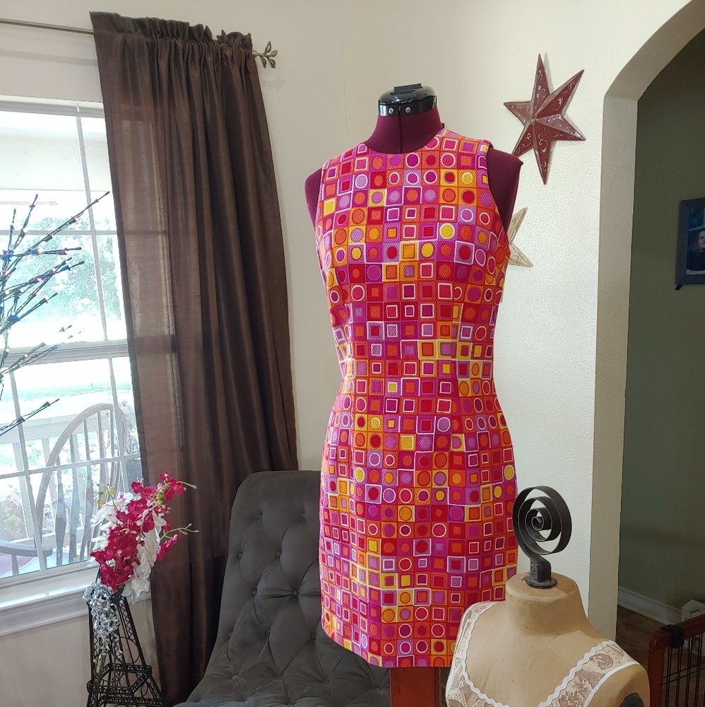 Kenar Women's Casual Dress, Size 8. Sleeveless